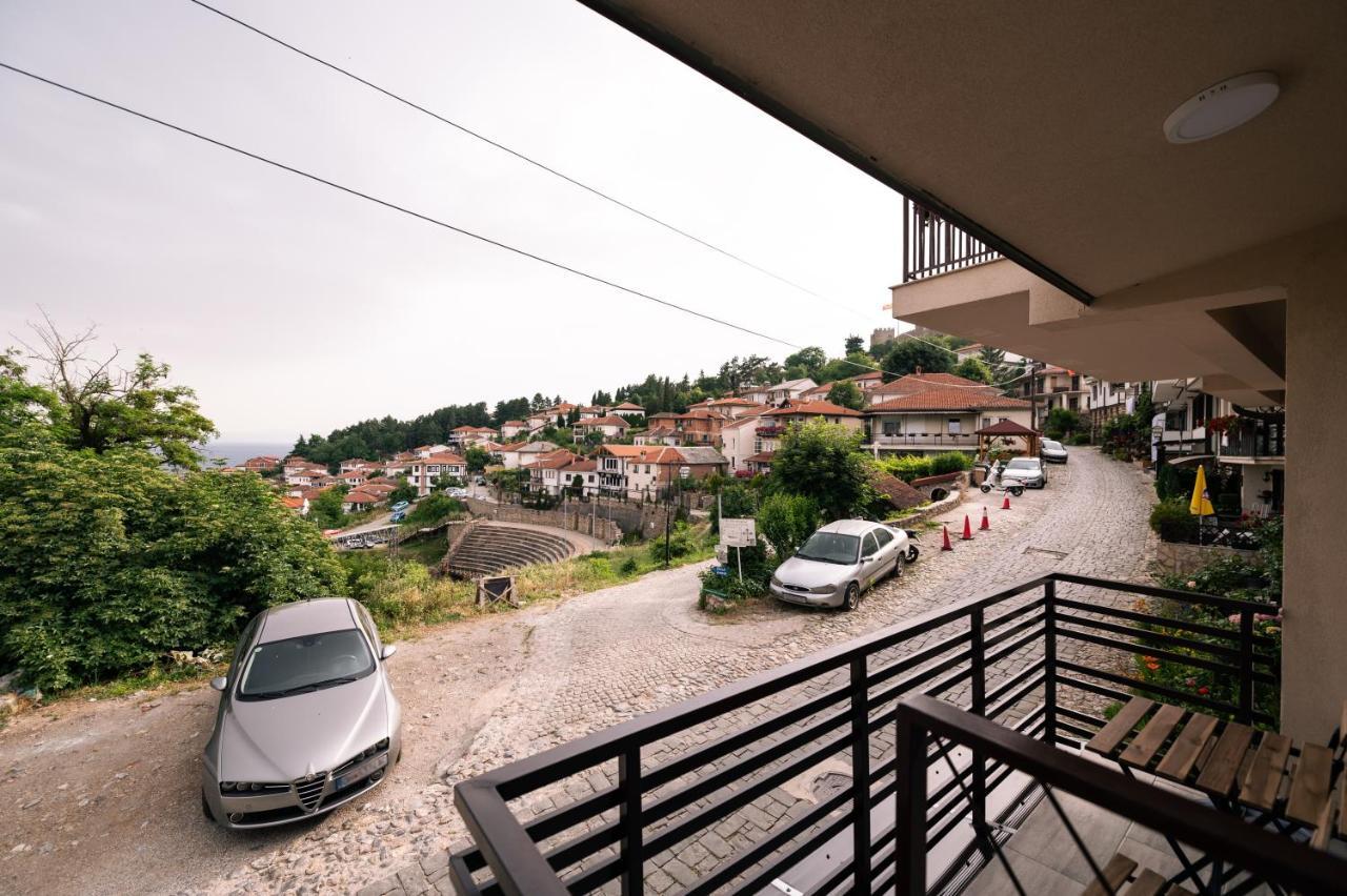 Down Street-Old Town Apartment Ohrid Bagian luar foto