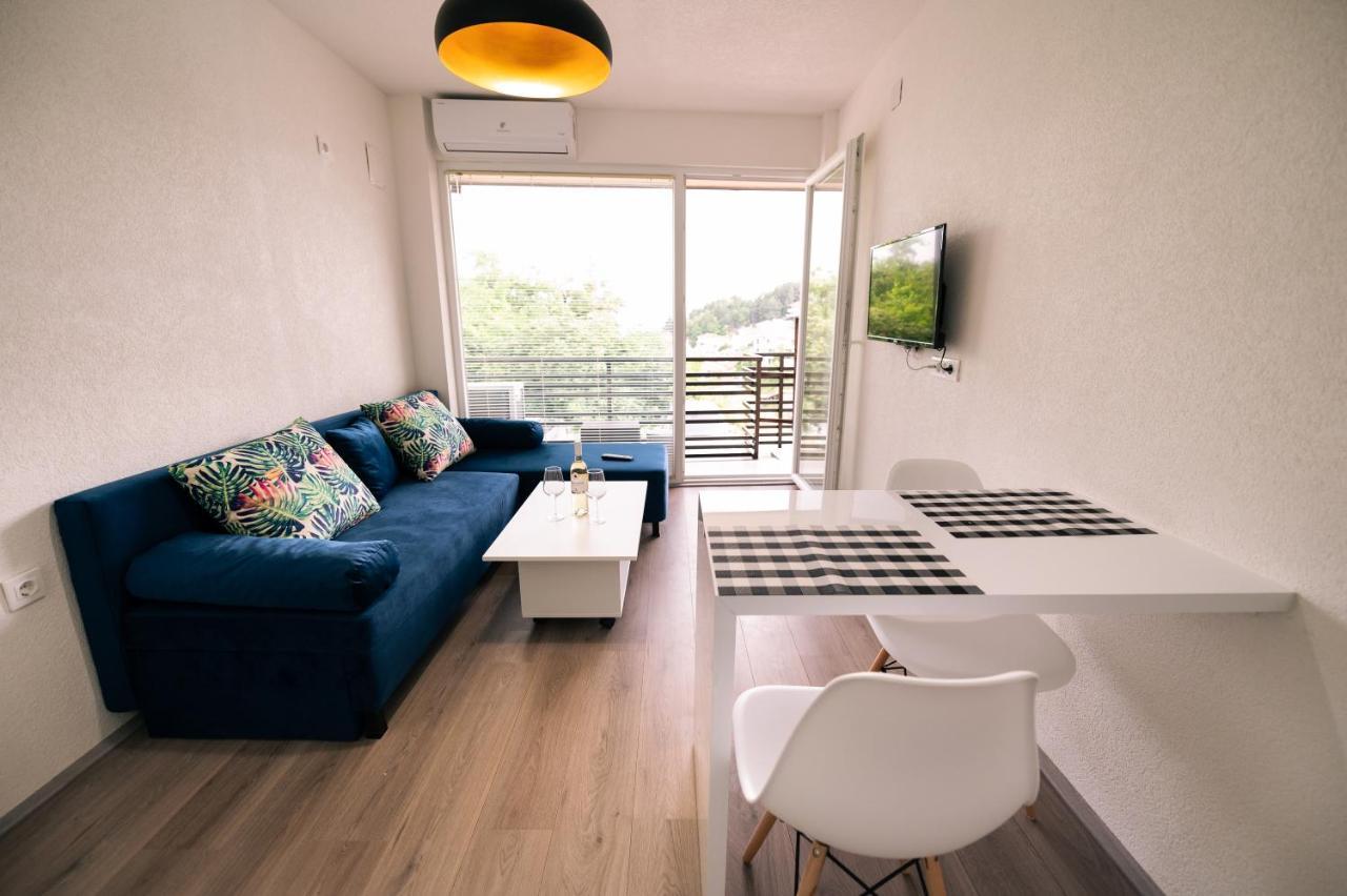 Down Street-Old Town Apartment Ohrid Bagian luar foto