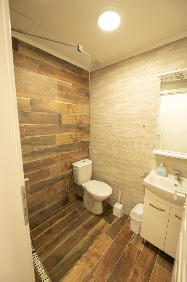 Down Street-Old Town Apartment Ohrid Bagian luar foto